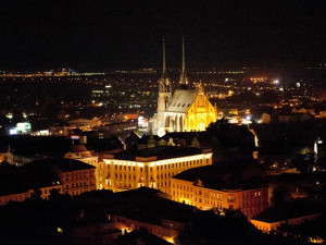 Brno trápí světelný smog, hvězdy jsou v nedohlednu