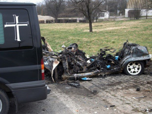 Čtyři mladí lidé zemřeli po nehodě auta na Znojemsku