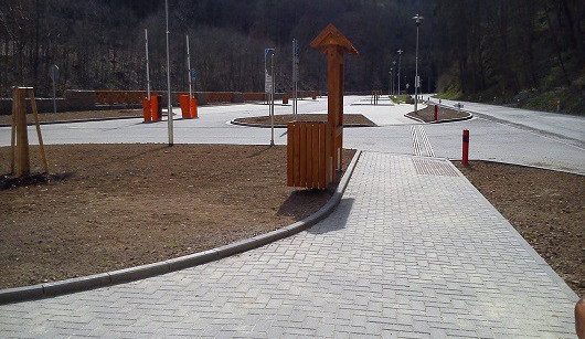 parkoviště u Pernštejna, foto: vox-cz.cz