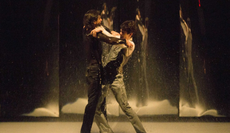 Black and White, foto: Ctibor Bachratý Black and White, foto: Ctibor Bachratý