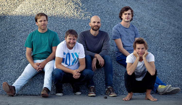 Zrní, Foto: Simon Vejvancicky