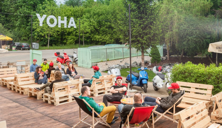 AHOY, autor: Michal Odehnal