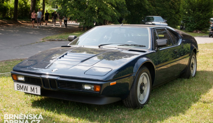 BMW  M1