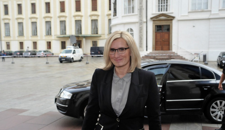 Ministryně pro místní rozvoj Karla Šlechtová, foto: vlada.cz