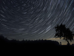 Noc padajících hvězd ve Hvězdárně a planetáriu Brno