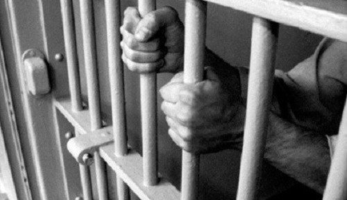 Bývalý elitní policista spáchal ve vězení sebevraždu