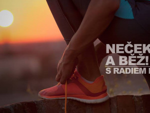 Během za pomoc válečným běžencům, Radio R pořádá závod pod záštitou rektora MU