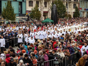 Na mši do centra Brna přijelo více než 25.000 věřících