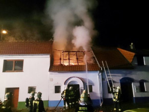 Na Břeclavsku vyhořel vinný sklep, zemřel jeden člověk