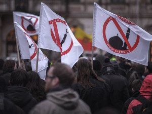V Brně se dnes sešlo na protest proti islámu kolem 1500 lidí