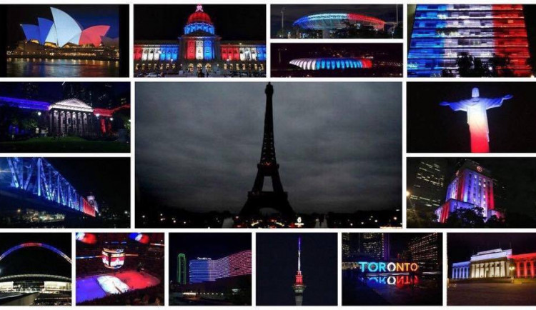 Svět se zahaluje ze solidarity do barev francouzské trikolory	