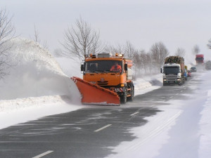 Krajská rada schválila Plán zimní údržby silnic. Silničáři se postarají o 3 795 km silnic
