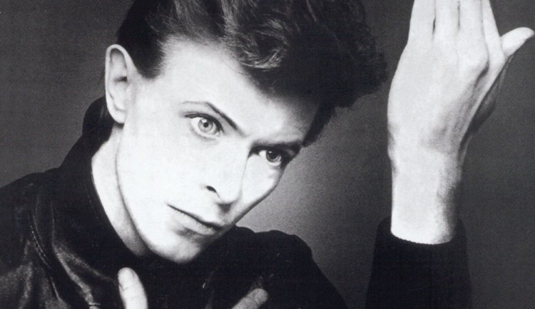 GLOSA: Géniové hudební scény odcházejí... Zemřel David Bowie