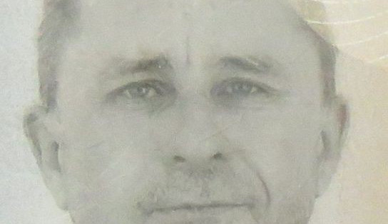 Kolemjdoucí našli těžce zraněného muže na ulici, policie hledá svědky