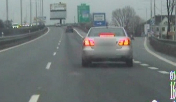 VIDEO: Mladík na Brněnsku podruhé ujížděl policistům, po dálnici jel až 200 km/hod