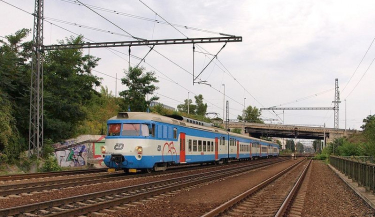 1000x1000-1447927649-ilustracni-foto