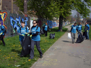 Bilance E.ON uklízí Česko: 75 dobrovolníků a 90 pytlů s odpadem