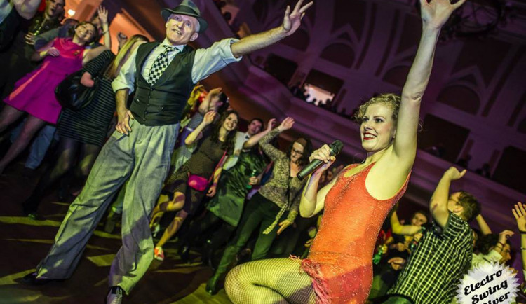 Hvězdná noc Electro Swing River poprvé zavítá do Brna