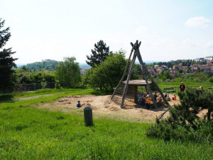 Nové dětské hřiště na Kraví hoře