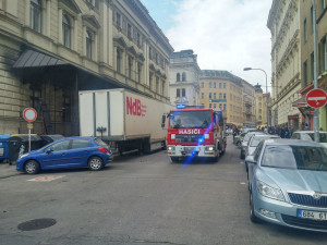 V Mahenově divadle hořely kulisy