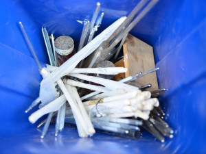 V domě v Nedvědici bylo přes deset tun chemikálií