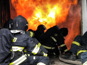FOTO: Jihomoravští hasiči procházejí extrémním výcvikem