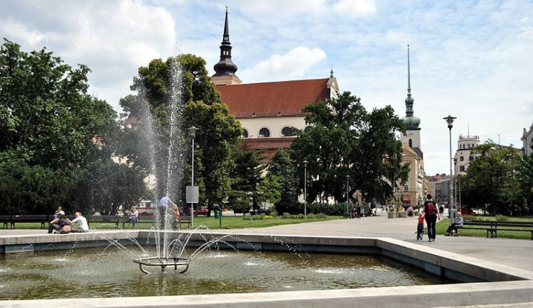 Brno vyhlásilo soutěž na návrh parku na Moravském náměstí