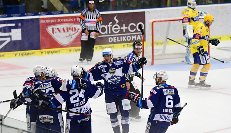 Kometa slaví skvělý vstup do sezony! Dvakrát se Zlínem prohrávala, přesto si z moravského derby odváží tři body