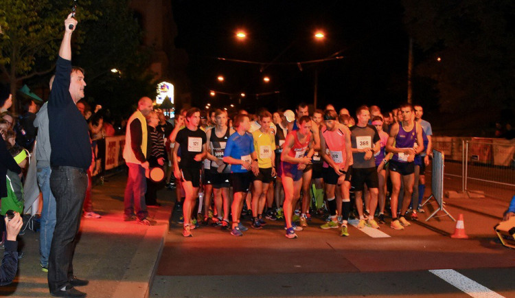 Noční běh Brnem, zdroj: MMB