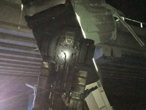 Zlomený kamion na D2