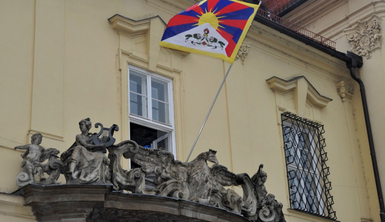 Tibetská vlajka na Nové radnici, zdroj: MMB