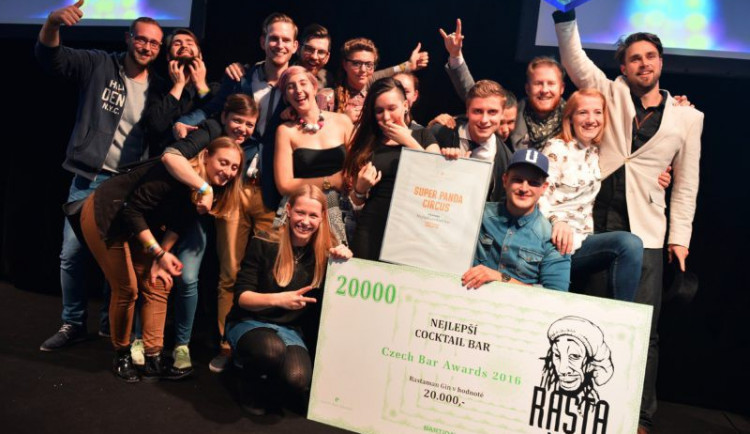 Vítězové ocenění nejlepšího koktejl baru ze Super Panda Circus, zdroj: Czech Bar Awards