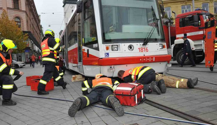 Dnešní cvičení hasičů, zdroj: MMB