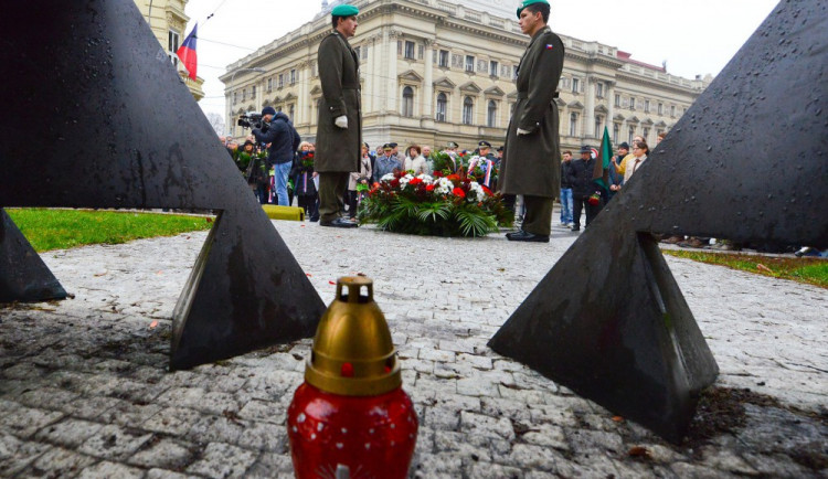 Brno si připomnělo Den boje za svobodu a demokracii