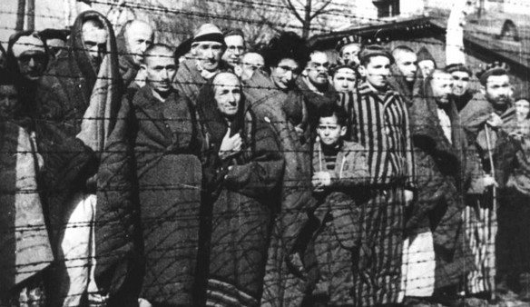 Nacistický koncentrační tábor Osvětim. Fotografie z roku 1945, Zdroj: Auschwitz