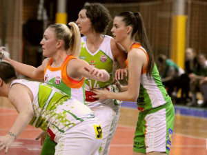 Basketbalistky Králova Pole ovládly brněnské derby a postupují do semifinále ligy!