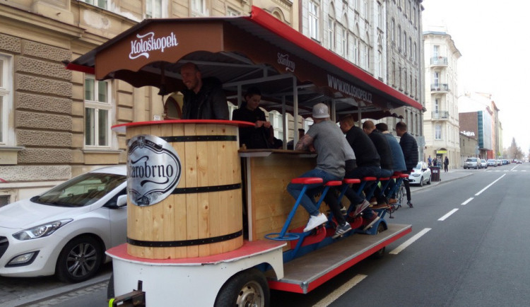 Kološkopek u restaurace u Daana, Martin Šeda