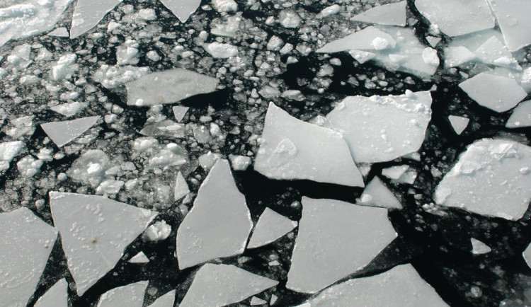 ledová řeka, ilustrační foto, zdroj: pixabay.com