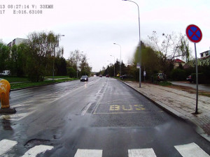 Řidič srazil v Brně ženu a ujel. Policisté hledají svědky