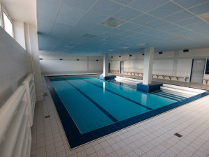 Brno chce každý rok opravit jeden školní bazén