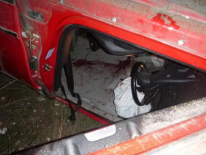 Opilý řidič naboural v noci do rodinného domu na Brněnsku, s autem prolétl až do ložnice