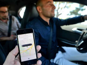 Uber může zase vyjet do brněnských ulic, soud zrušil předběžné opatření