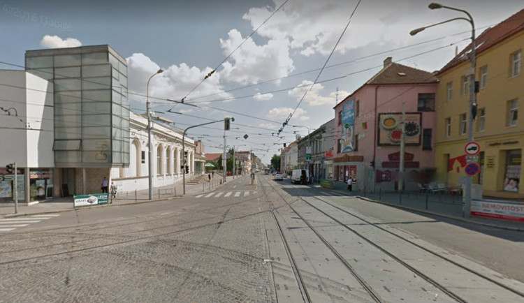 Křižovatka u Semilassa, Google Maps