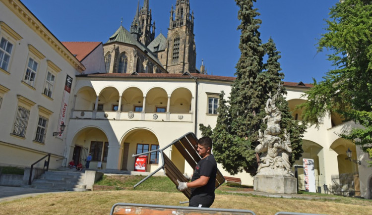 Letní scéna Divadla Bolka Polívky