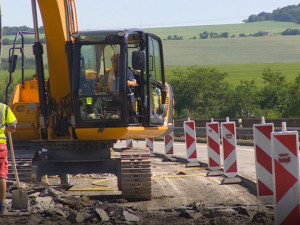 Po mostě u Černé Hory se bude znovu jezdit, musí se podepřít