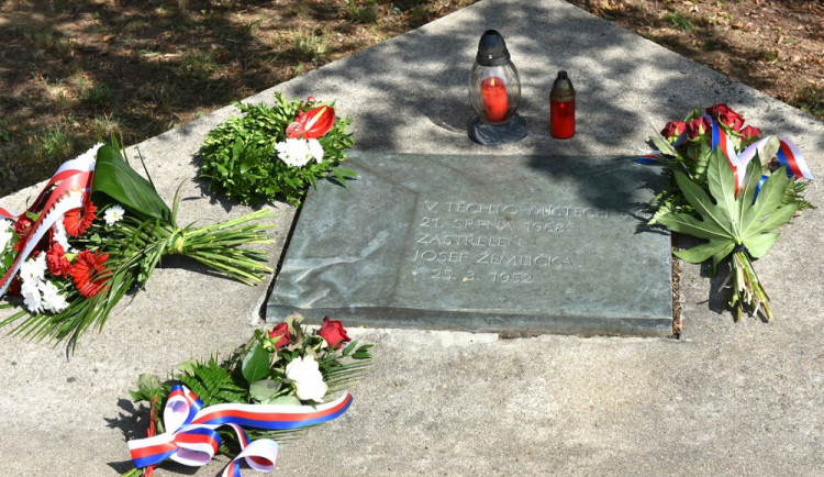 Pomník Josefa Žemličky, Zdroj: MMB