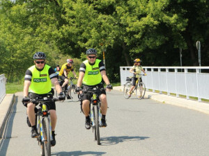 Jižní Moravu brázdí přes léto dvoučlenná policejní cyklohlídka