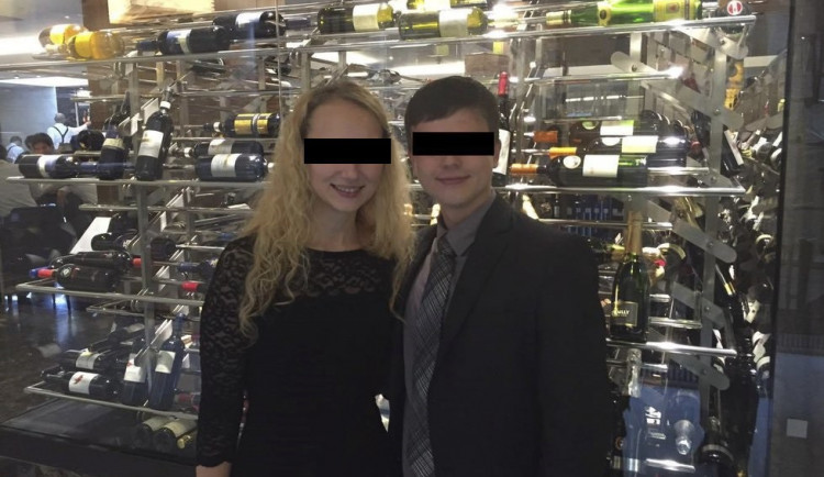 Studentka Katka se svým expřítelem, odsouzeným z její vraždy