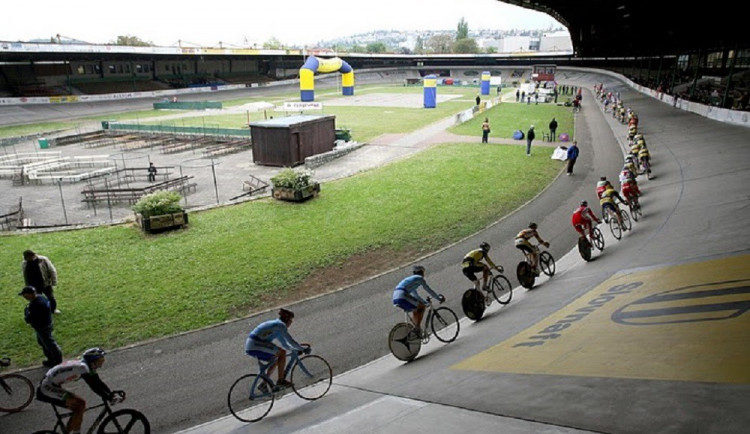 Brněnský velodrom, autor: Rafael P., zdroj: LFGSS