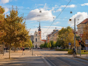 POČASÍ NA ČTVRTEK: Státní svátek bude krásným podzimním dnem